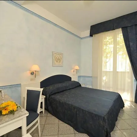 Hotel Rosalba Valentini Family Village-2