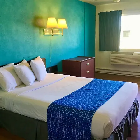 Travelodge Inn & Suites By Wyndham Missoula University Park-3