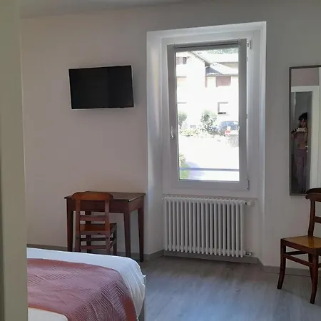 Ca' Del Vino Rooms- Varzo-3