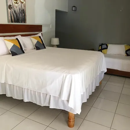 Airport Beach Hotel-3