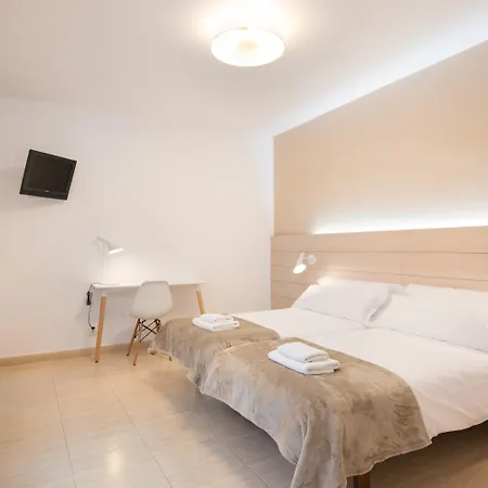 Hostal Jume - Urban Rooms-2