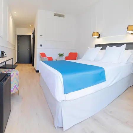 Hotel Boutique Puerta De Las Granadas-2