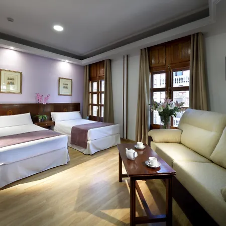 Boutique Hotel Luna Triunfo Granada-3