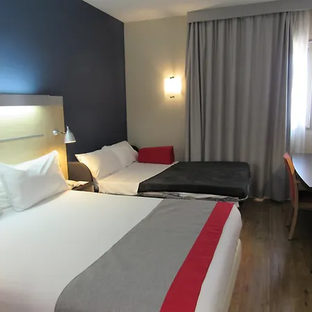 Holiday Inn Express Barcelona - Montmeló, an IHG Hotel-3