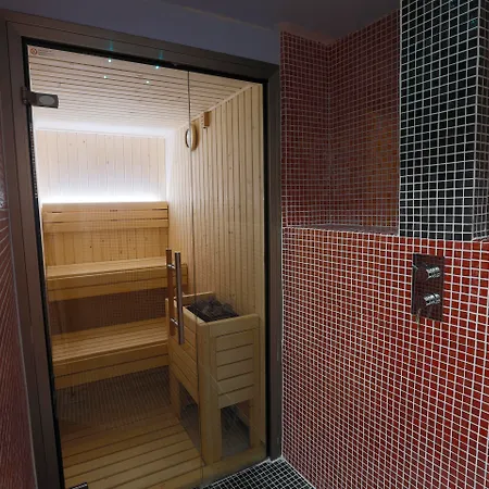 Neptuno Apartments-3