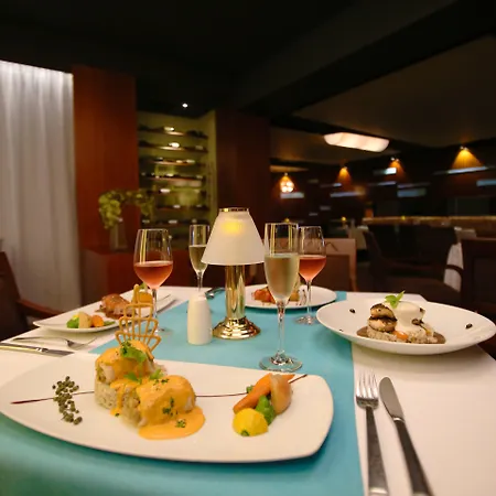 The Royal Islander - An All Suites Resort-3