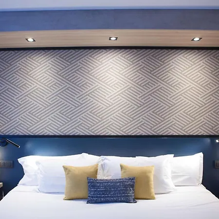 Best Western Plus Opéra Batignolles-2