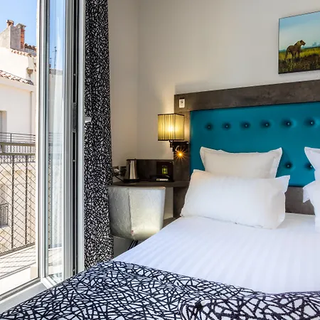Hôtel Carré Vieux Port-2