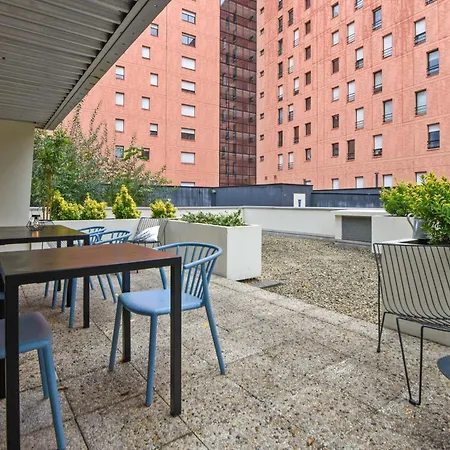 Appart'City Confort Lille - Euralille-3