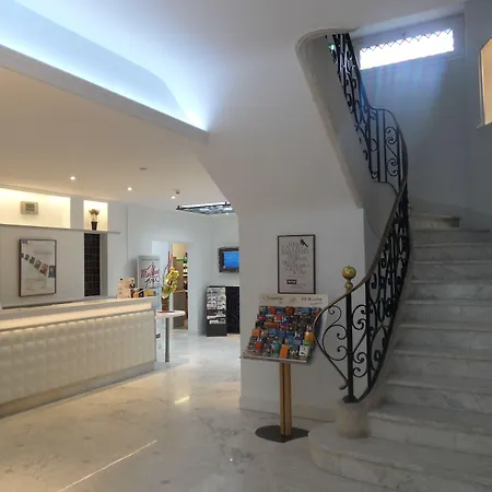 Kyriad Hotel Tours Centre-3