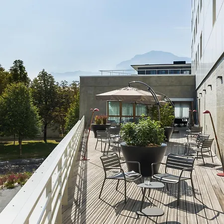 Okko Hotels Grenoble Centre-3