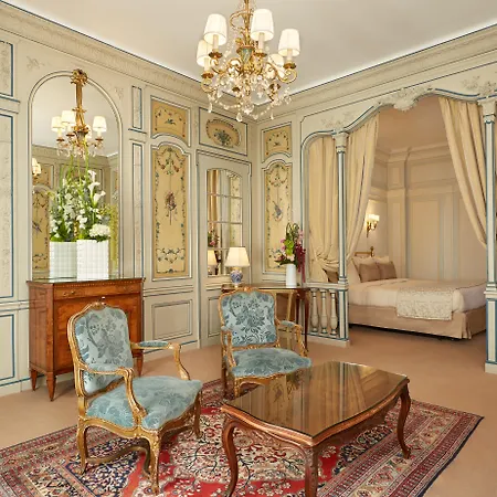 Hôtel Raphael-3