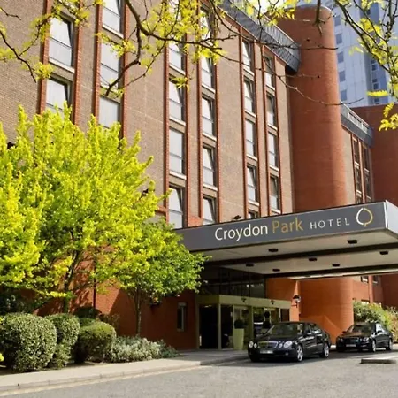 Clarion Croydon Park Hotel-2