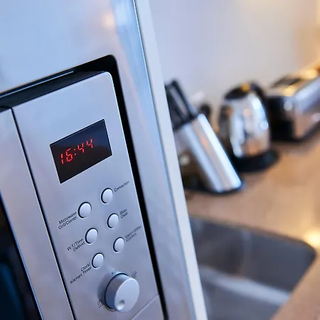 Staybridge Suites Liverpool By Ihg-3