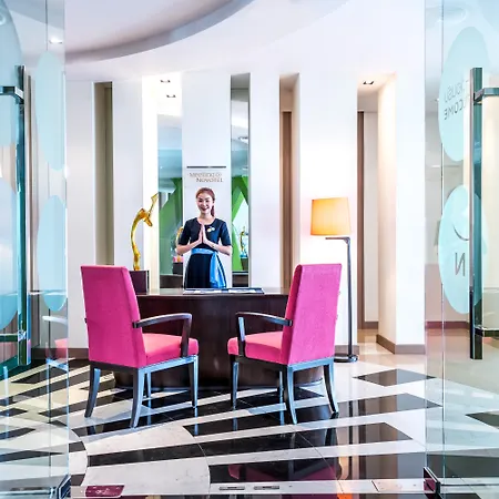 Hilton Garden Inn Bangkok Silom-3