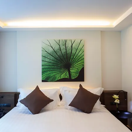 Rakyim Siam - Sukhumvit 15-3