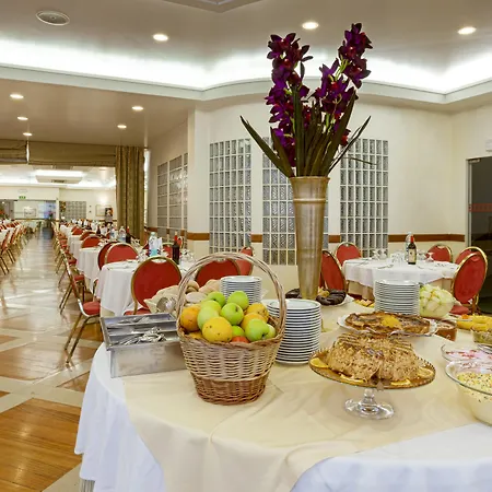 Hotel Cinquentenario & Conference Center-2