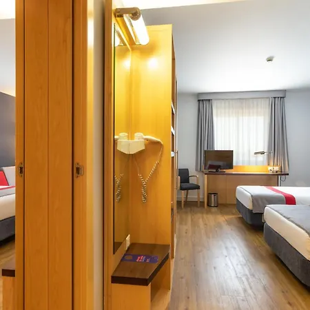 Holiday Inn Express Lisbon-Oeiras, An Ihg Hotel-3