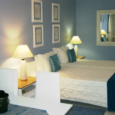 Algar Apartments-3