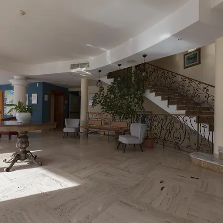 Hotel La Baia-3