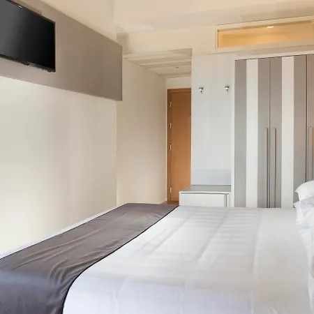 Hotel Ascot & Spa-3