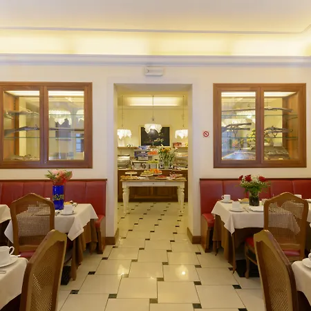 Unahotels Ala Venezia-Adults 16-2