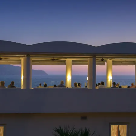 Hotel Delfino-3