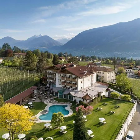 Hotel Burggräflerhof-2