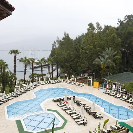 Club & Hotel Letoonia-2