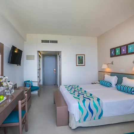 Cavo Maris Beach Hotel&Suites-2