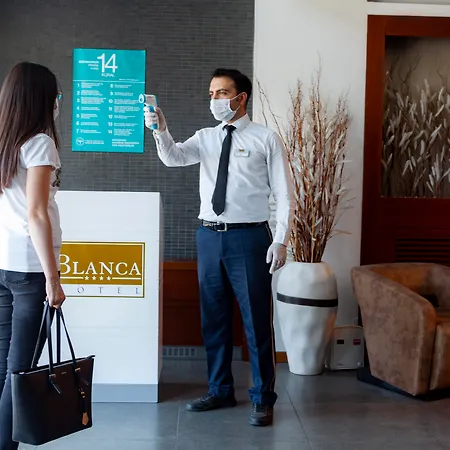 Blanca Hotel-3