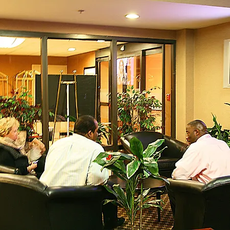 Hampton Inn Atlanta-North Druid Hills-2