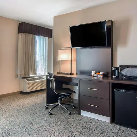 Clarion Inn & Suites Atlanta Downtown-3