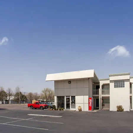 Howard Johnson By Wyndham Colorado Springs-2