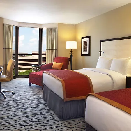 Hilton Rosemont Chicago O'Hare-2
