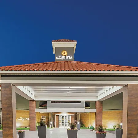 La Quinta By Wyndham Fort Worth North-2