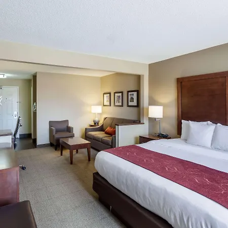 Comfort Suites Lincoln North-3