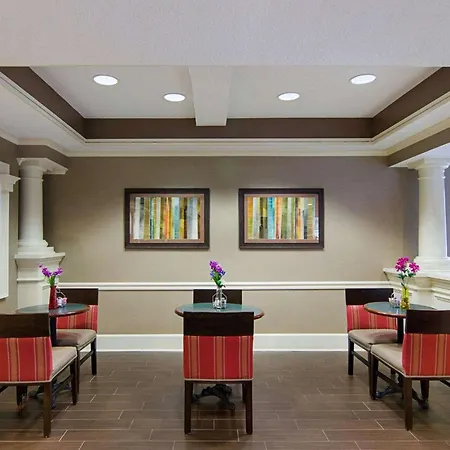 Quality Inn & Suites Little Rock West-2