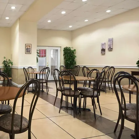 Days Inn By Wyndham Birmingham Al-2