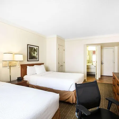 La Quinta Inn By Wyndham Austin Capitol / Downtown-3