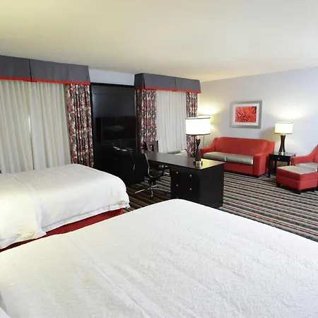 Hampton Inn & Suites Albany At Albany Mall-3