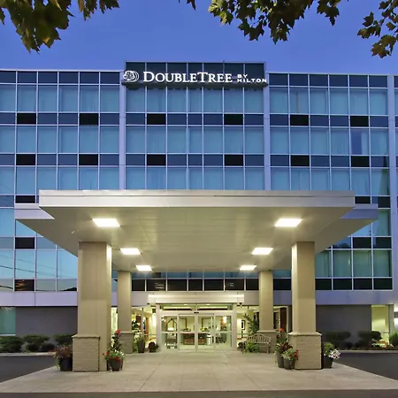 Doubletree By Hilton Newark-3
