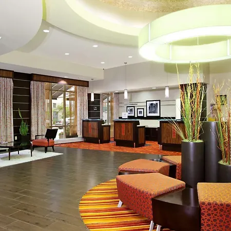Hampton Inn & Suites Columbus-Downtown, Ohio-3