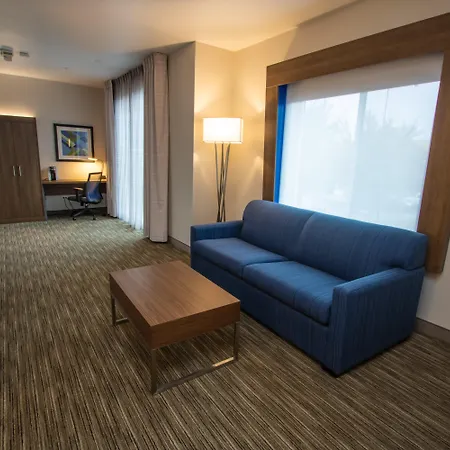 Holiday Inn Express Hotel & Suites Roseville - Galleria Area By Ihg-2