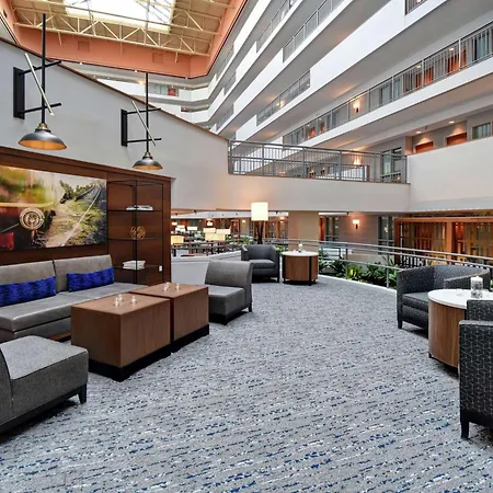 Embassy Suites By Hilton Omaha Downtown Old Market-3