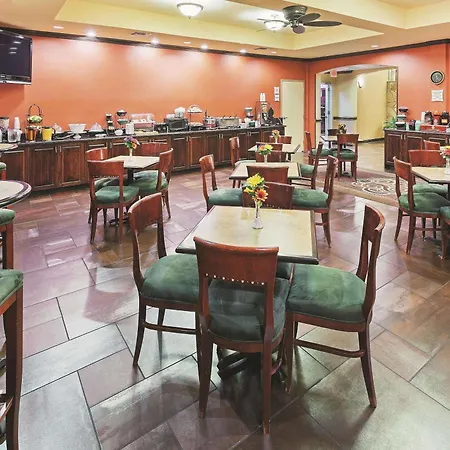 La Quinta By Wyndham Eastland-2