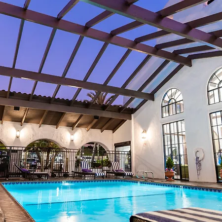 Hampton Inn & Suites San Clemente - Fully Renovated-2