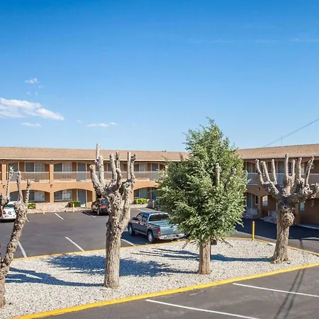 Econo Lodge On Historic Route 66-3