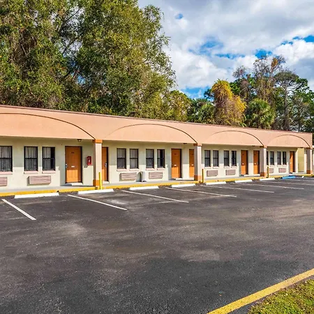 Econo Lodge Crystal River-3