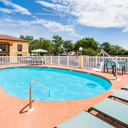 Howard Johnson By Wyndham Panama City-3